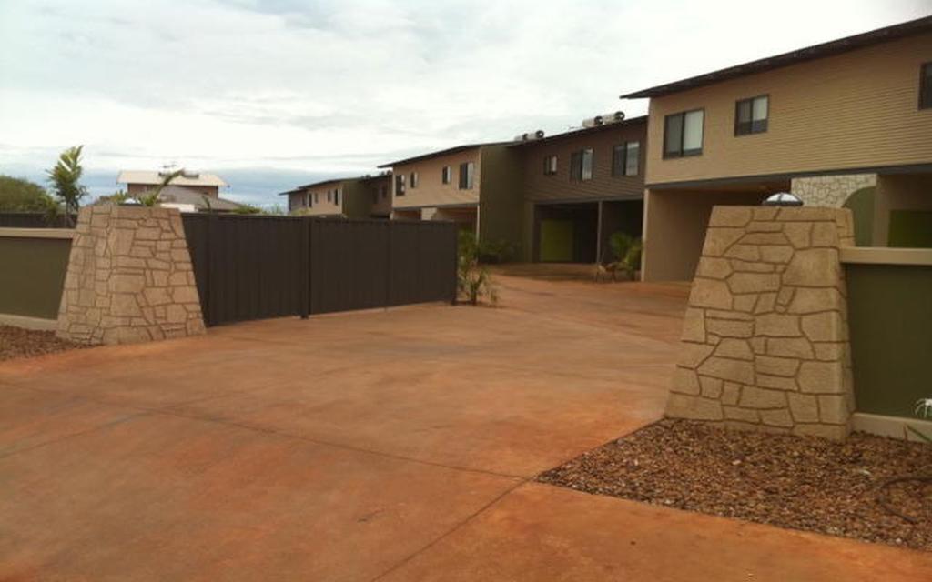 Breezes Apartments Broome Exterior photo