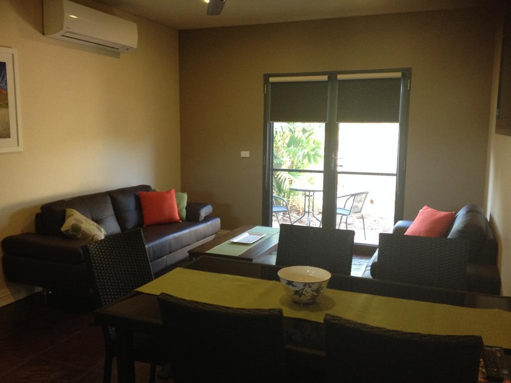 Breezes Apartments Broome Exterior photo